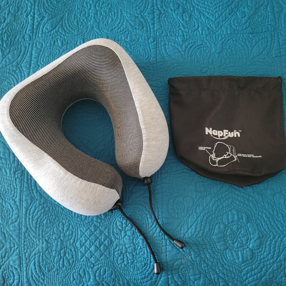 Nap Fun Traveling Neck Pillow